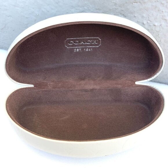 Coach White Leather Signature Logo Clamshell Eyeglass Case With Brown Interior - Picture 2 of 4